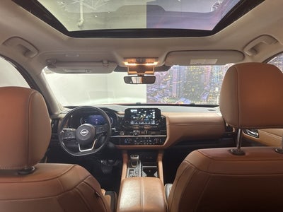 2024 Nissan Pathfinder Platinum