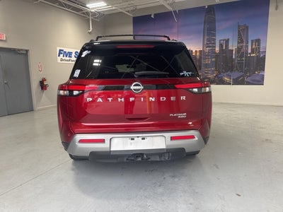2024 Nissan Pathfinder Platinum