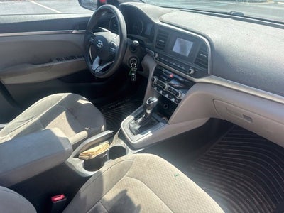 2020 Hyundai Elantra SE