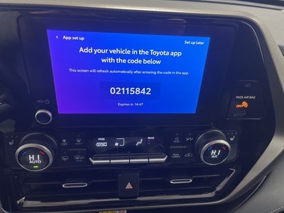 2023 Toyota Highlander XLE