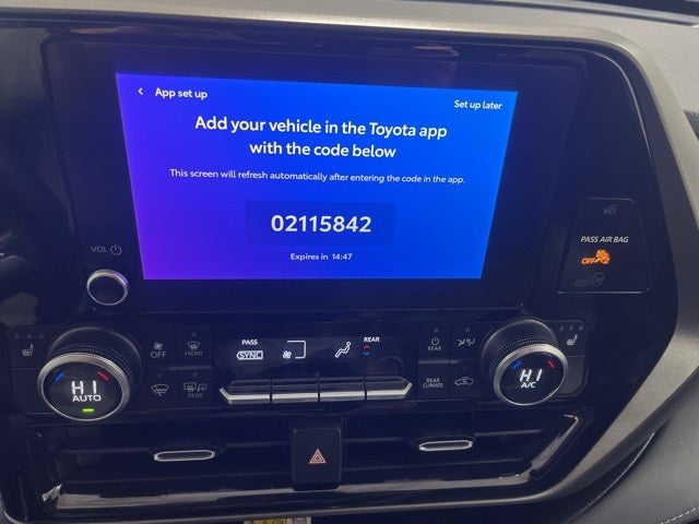 2023 Toyota Highlander XLE