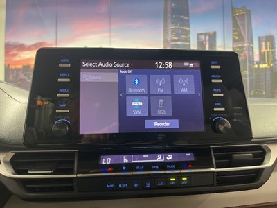 2021 Toyota Sienna LE 8 Passenger