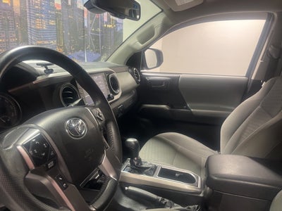 2021 Toyota Tacoma SR5 V6