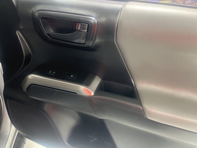 2021 Toyota Tacoma SR5 V6