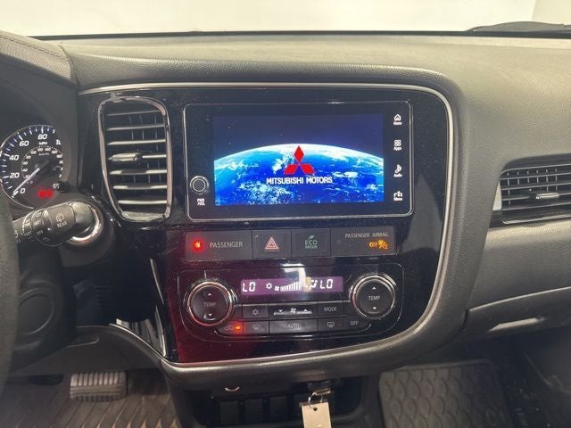 2018 Mitsubishi Outlander LE