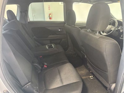 2018 Mitsubishi Outlander LE
