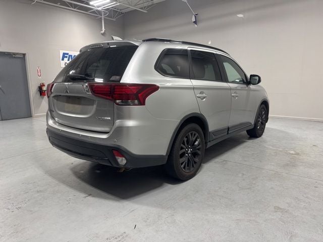 2018 Mitsubishi Outlander LE
