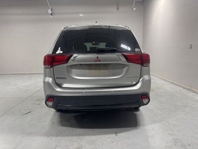 2018 Mitsubishi Outlander LE