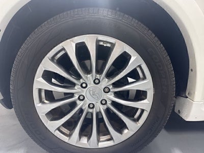 2015 INFINITI QX80 Base