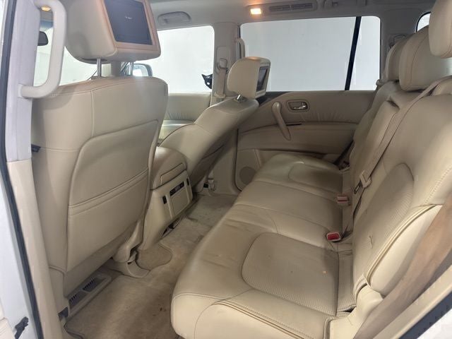 2015 INFINITI QX80 Base