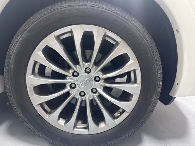 2015 INFINITI QX80 Base