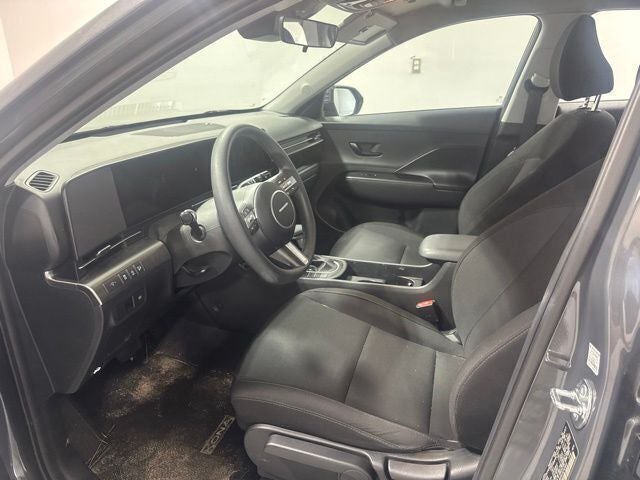 2025 Hyundai Kona SE