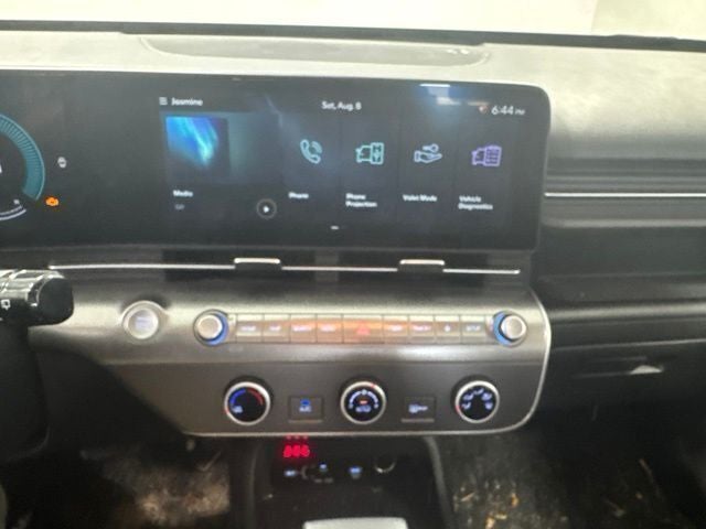 2025 Hyundai Kona SE
