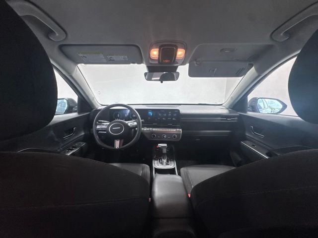 2025 Hyundai Kona SE