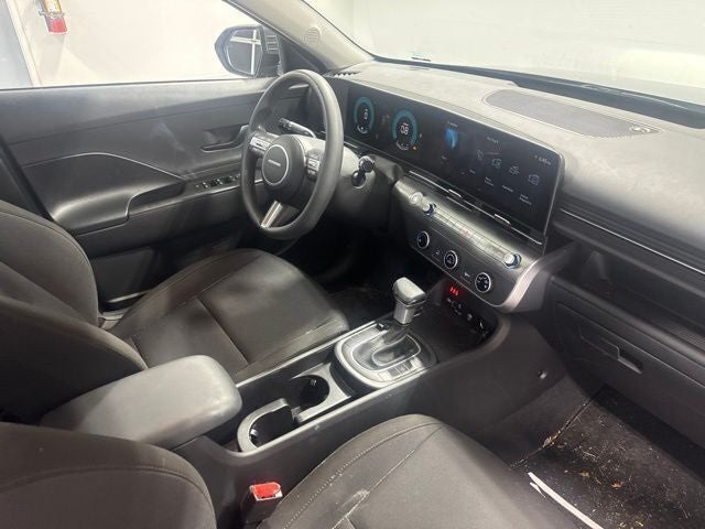 2025 Hyundai Kona SE