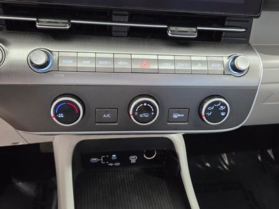 2024 Hyundai Kona SE