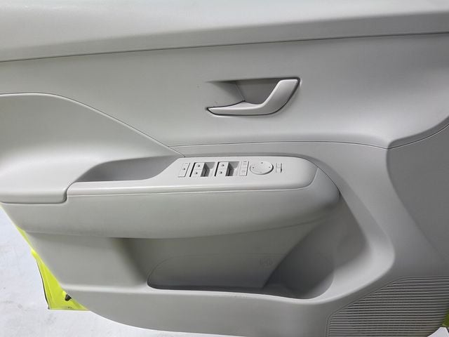 2024 Hyundai Kona SE