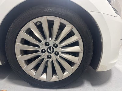 2014 Hyundai Equus Signature