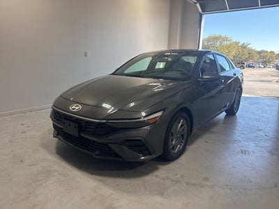 2024 Hyundai Elantra SEL