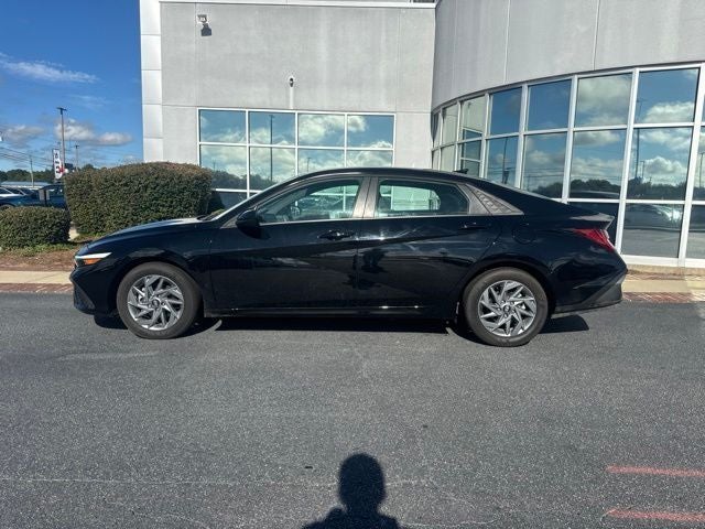 2025 Hyundai Elantra Hybrid Blue