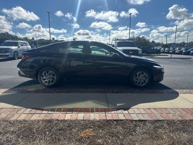 2025 Hyundai Elantra Hybrid Blue