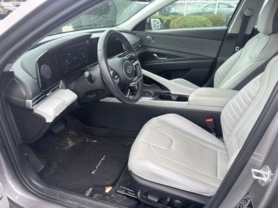 2022 Hyundai Elantra Hybrid Limited