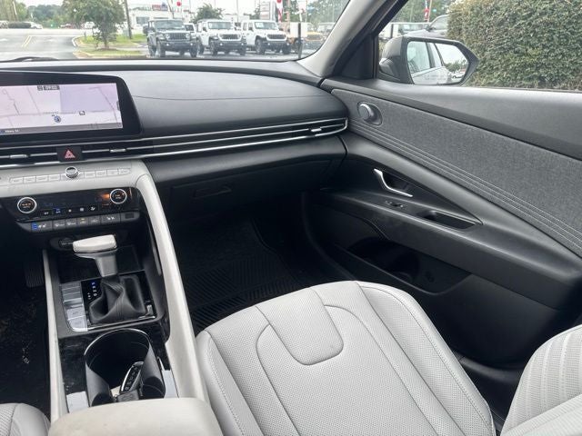 2022 Hyundai Elantra Hybrid Limited