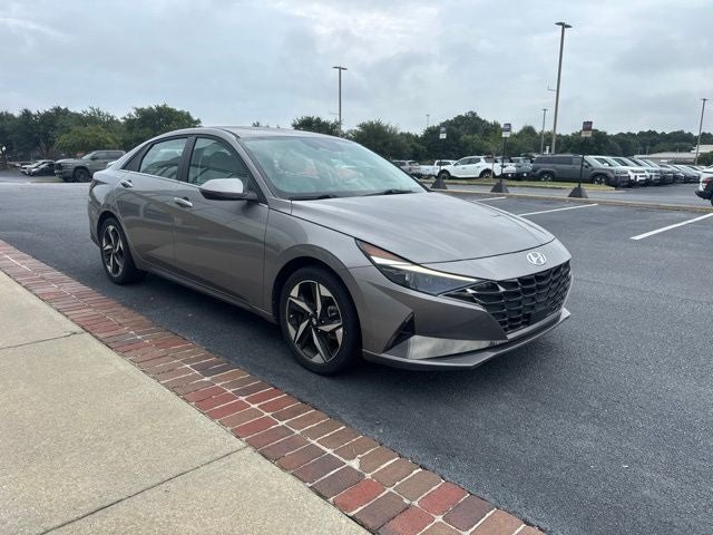 2022 Hyundai Elantra Hybrid Limited