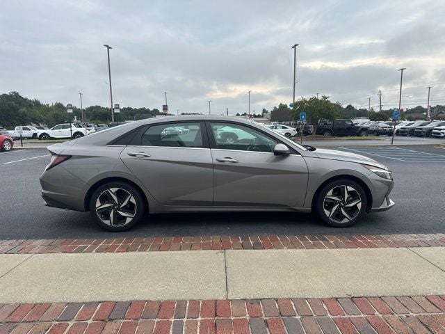 2022 Hyundai Elantra Hybrid Limited