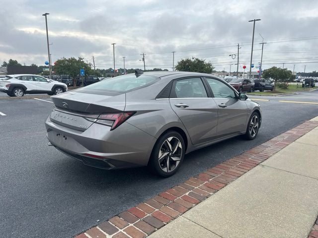 2022 Hyundai Elantra Hybrid Limited