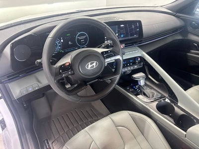 2025 Hyundai Elantra Hybrid Limited