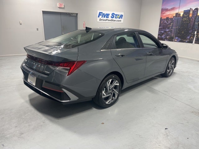 2025 Hyundai Elantra Limited