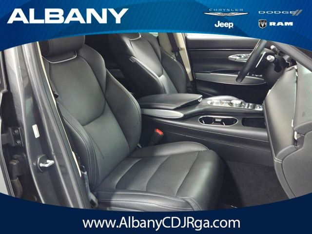 2022 Genesis GV70 2.5T Select