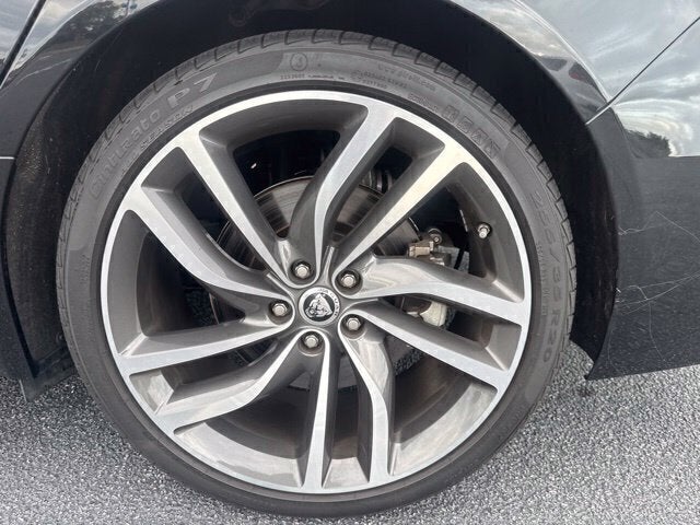 2024 Jaguar XF R-Dynamic SE