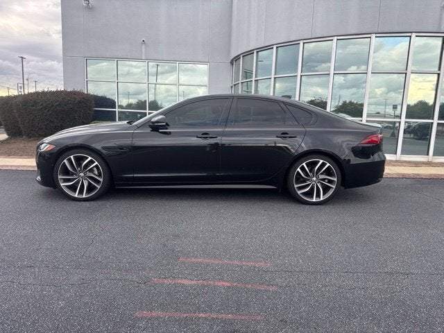 2024 Jaguar XF R-Dynamic SE