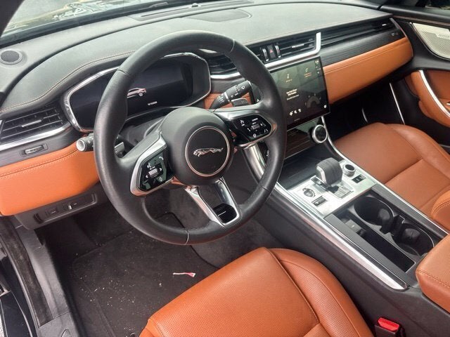 2024 Jaguar XF R-Dynamic SE