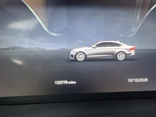 2024 Jaguar XF R-Dynamic SE