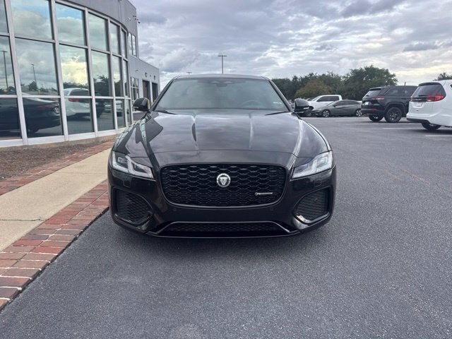 2024 Jaguar XF R-Dynamic SE