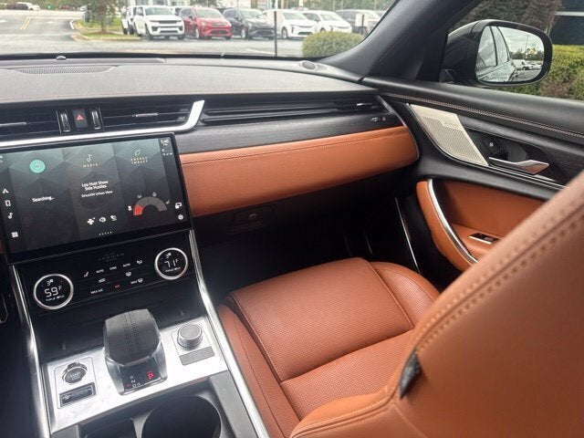 2024 Jaguar XF R-Dynamic SE