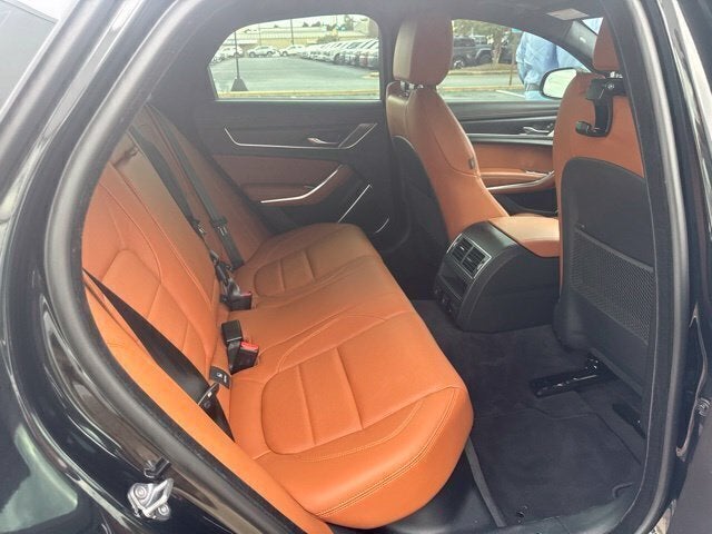 2024 Jaguar XF R-Dynamic SE