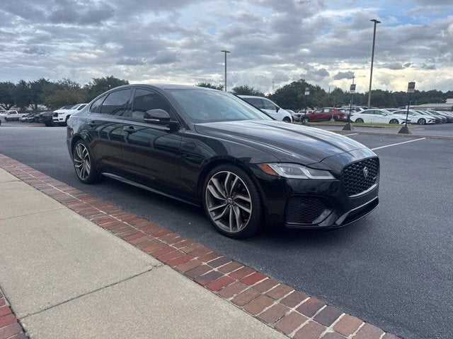 2024 Jaguar XF R-Dynamic SE