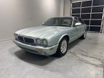 2000 Jaguar XJ8 Base