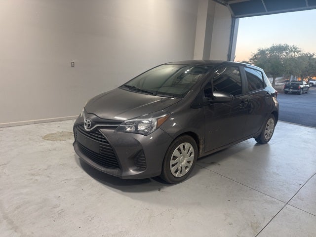 2017 Toyota Yaris LE
