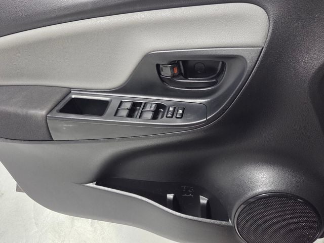 2017 Toyota Yaris LE