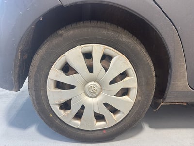 2017 Toyota Yaris LE