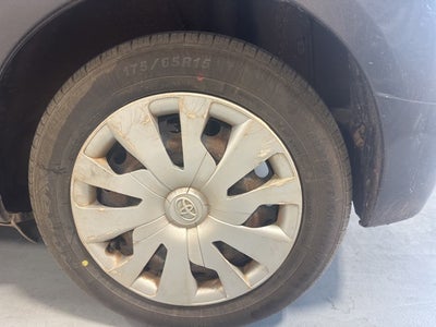 2017 Toyota Yaris LE