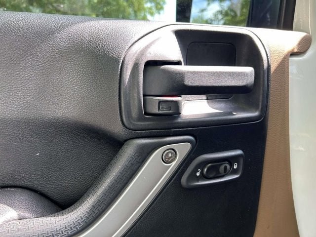 2012 Jeep Wrangler Sahara