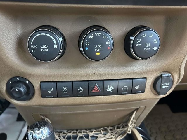 2012 Jeep Wrangler Sahara