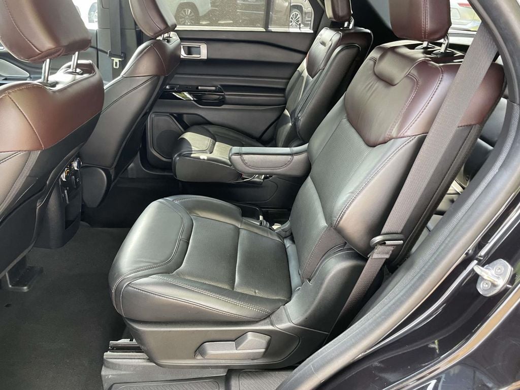 2021 Ford Explorer Platinum