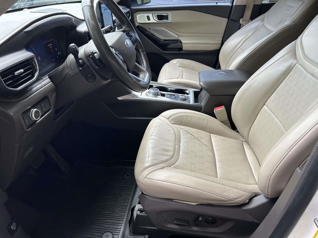 2021 Ford Explorer Platinum